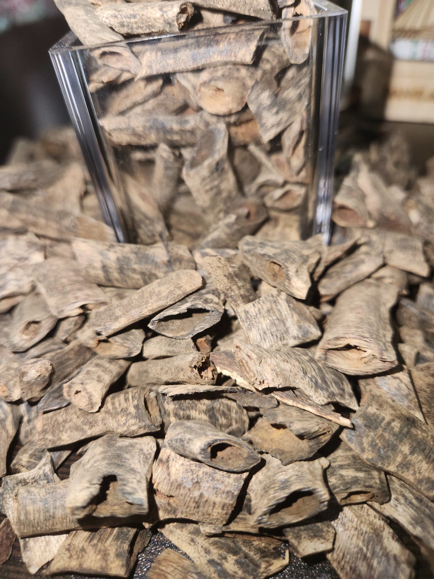 "Pure Agarwood – The Scent of Serenity"